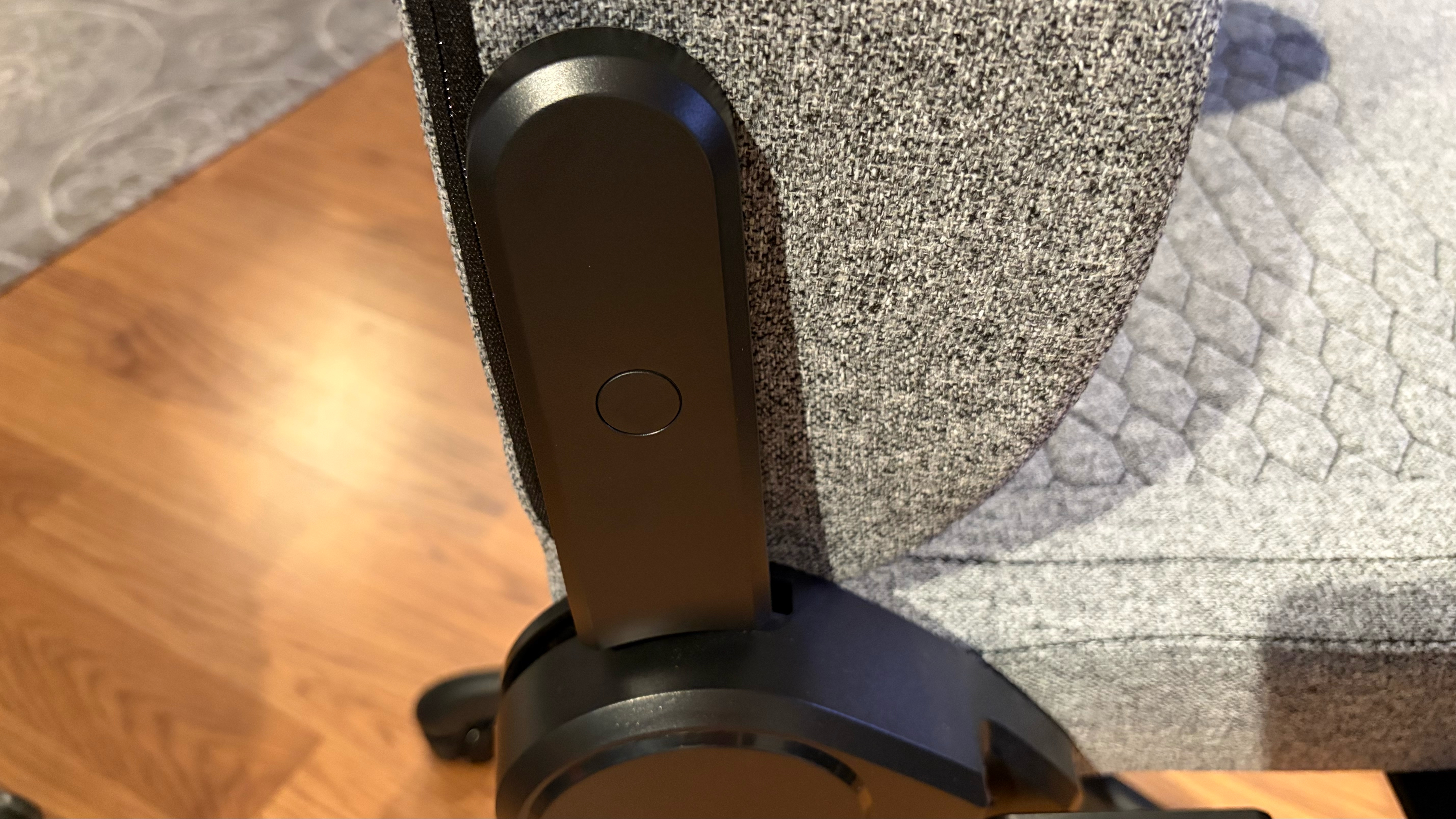 Razer Iskur V2 X