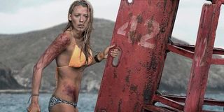 Blake Lively - The Shallows