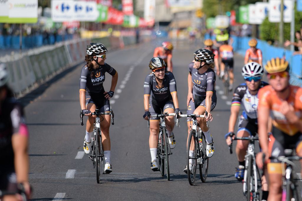 Smiles for Wiggle High5 trio Audrey Cordon, Chloe Hosking and Jolien D'Hoore