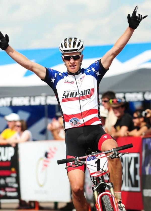 Max Plaxton (Sho-Air/Specialized) wins his first American national cross country race.