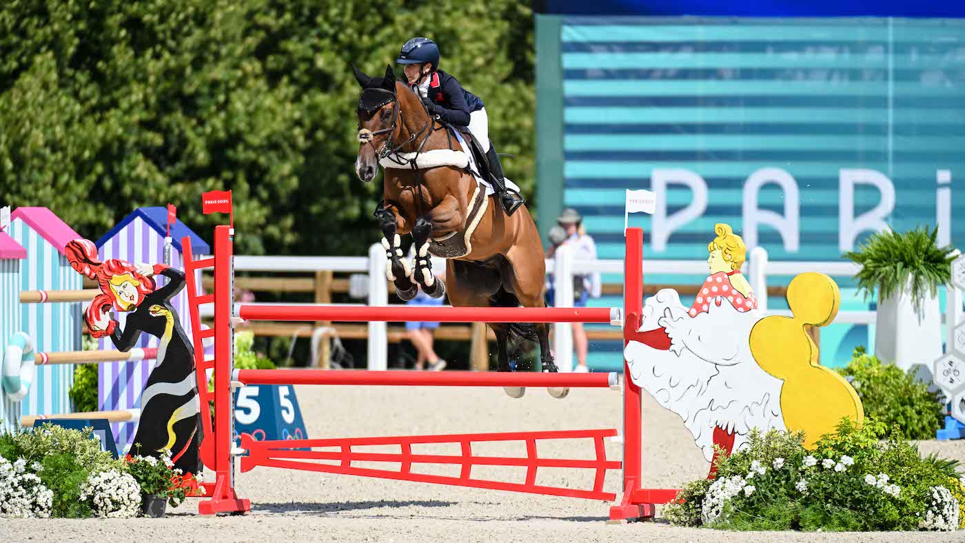 Laura Collett and London 52 added individual bronze to their eventing team gold in Paris today.