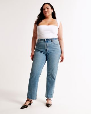 Hoch taillierte Vintage-Straight-Jeans