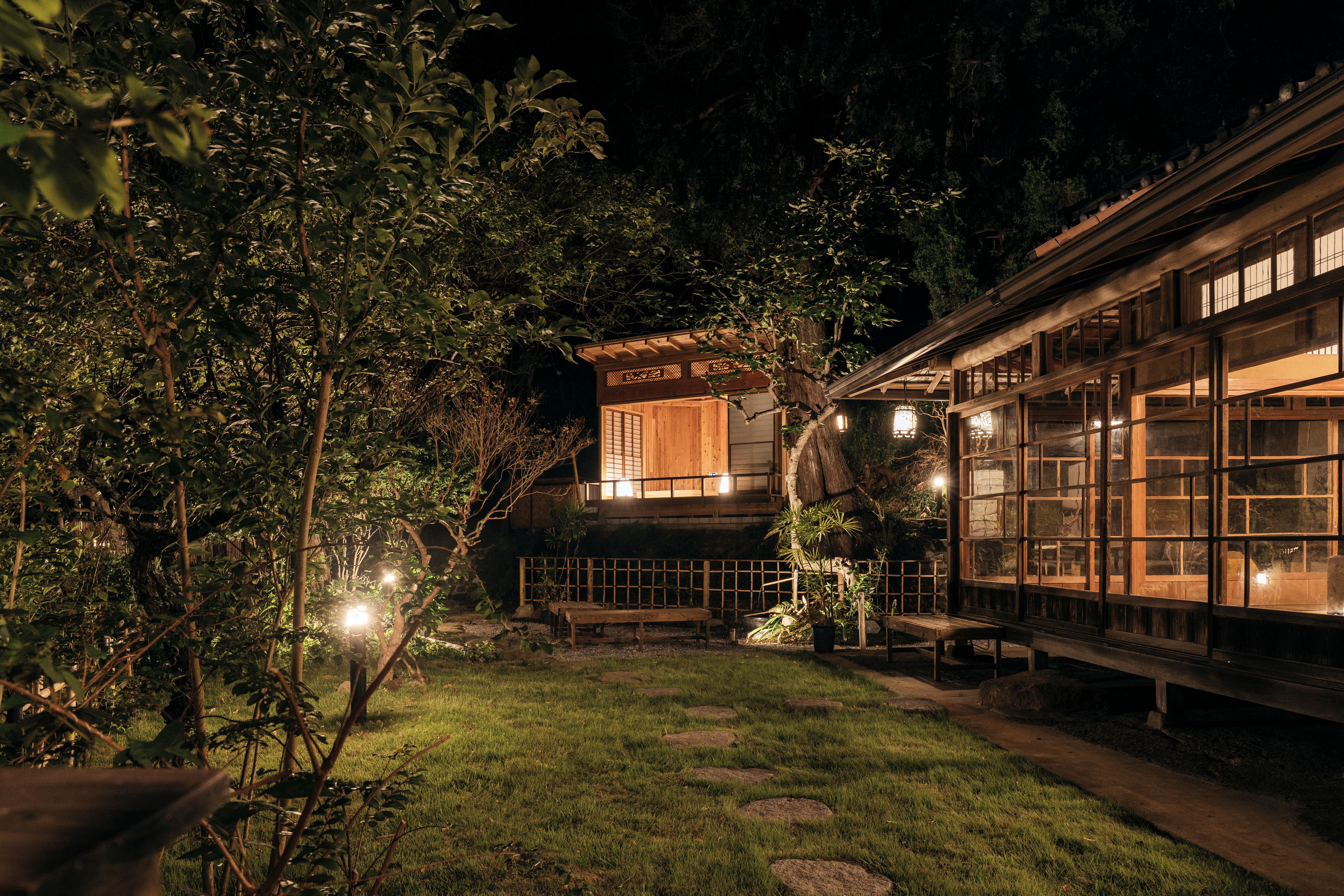 Spend a night at the house of the late filmmaker Yasujir&amp;#333; Ozu
