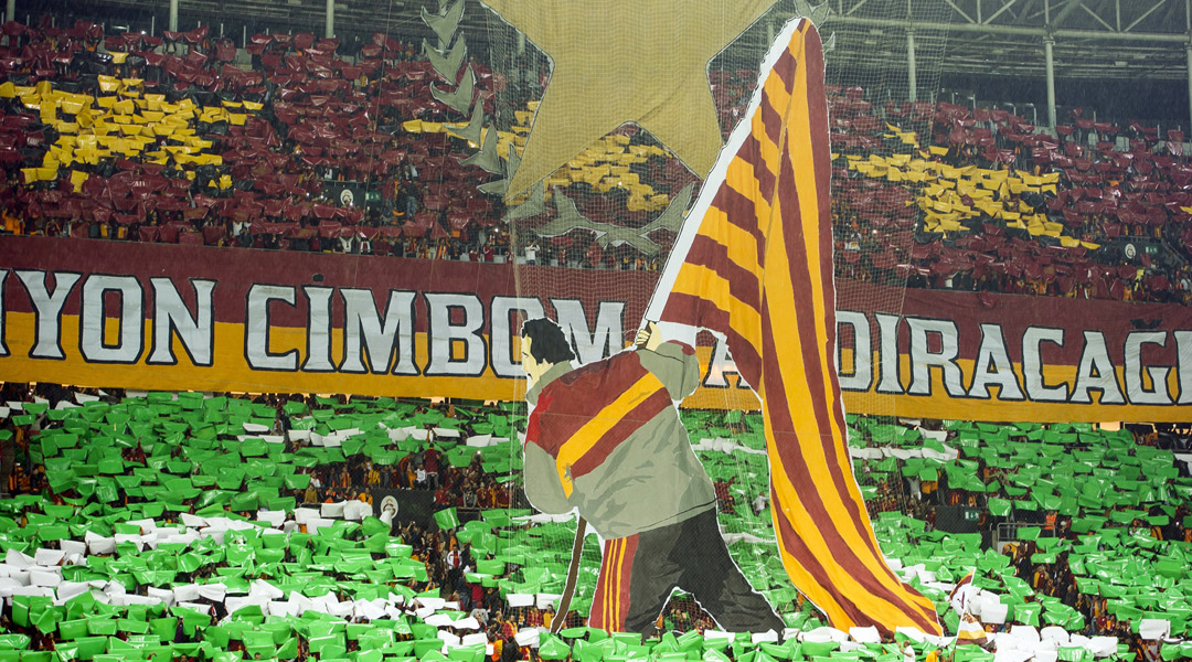 Galatasaray fans remember Graeme Souness planting flag