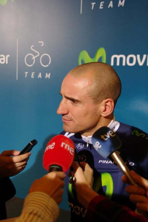 Cobo faces the media