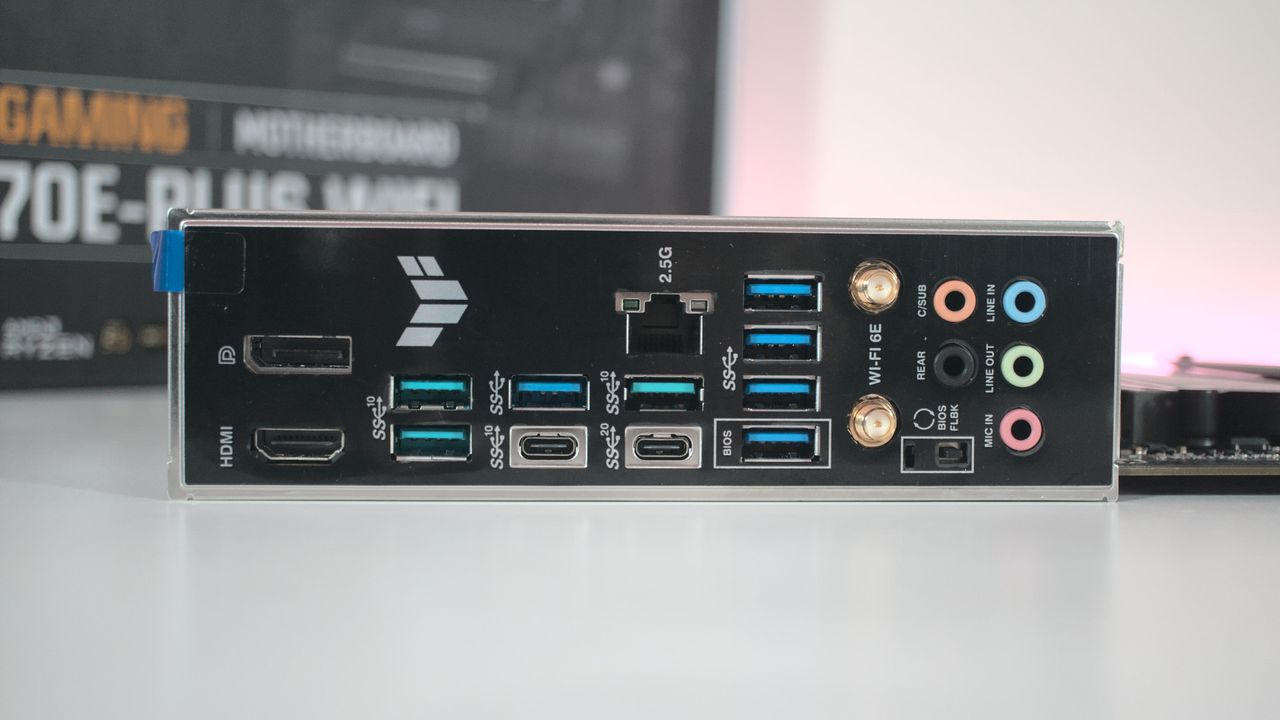 ASUS TUF GAMING X670E Plus WiFi