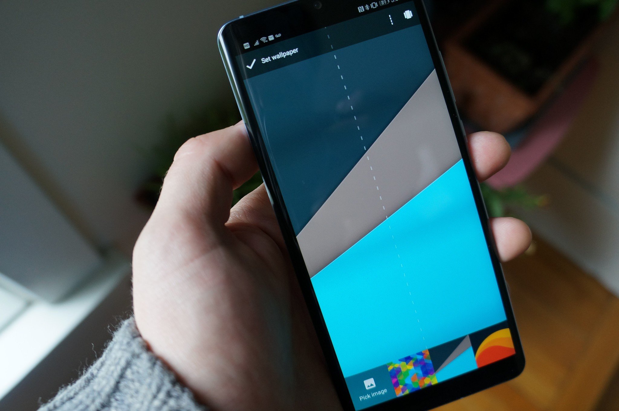 How to change your Android wallpaper in