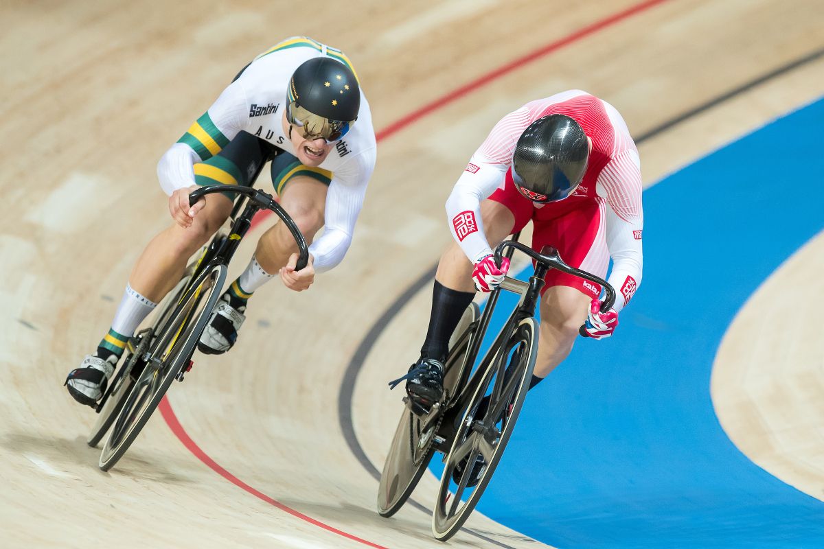 Matthew Glaetzer (Australia) goes head-to-head with Philip Hindes (100%Me)