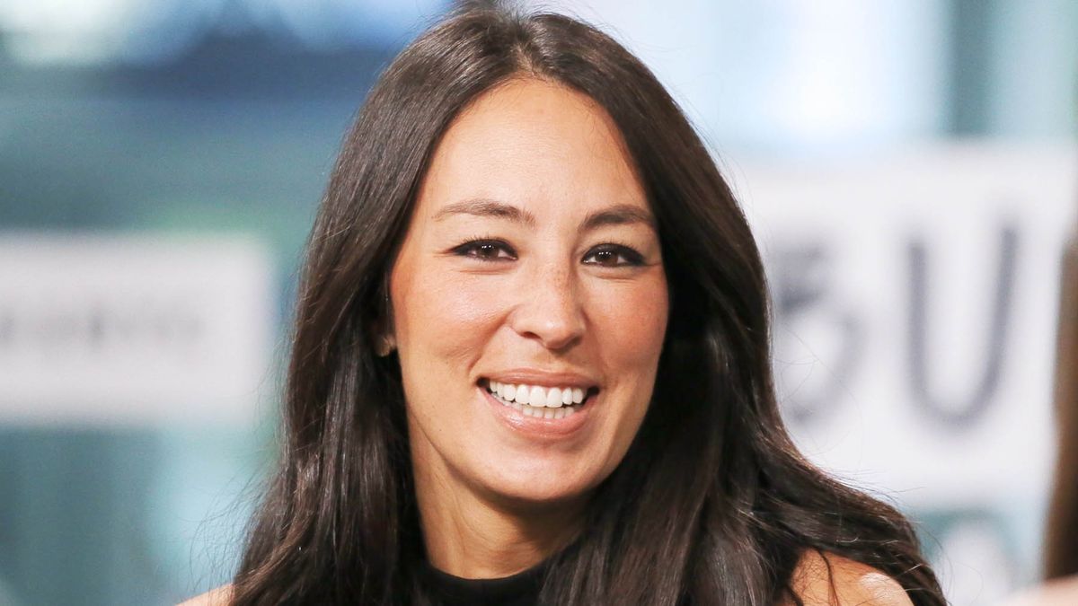 Joanna Gaines holiday decor is ‘rustic and natural’ — according to ...