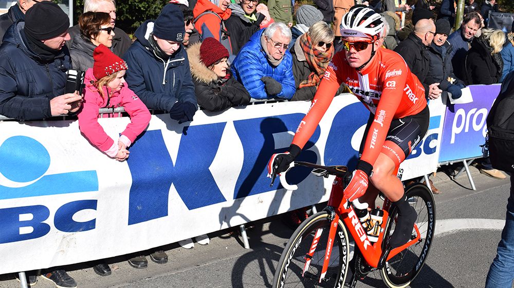 Mads Pedersen was one of the only riders not to start either race with knee warmers of leg warmers
