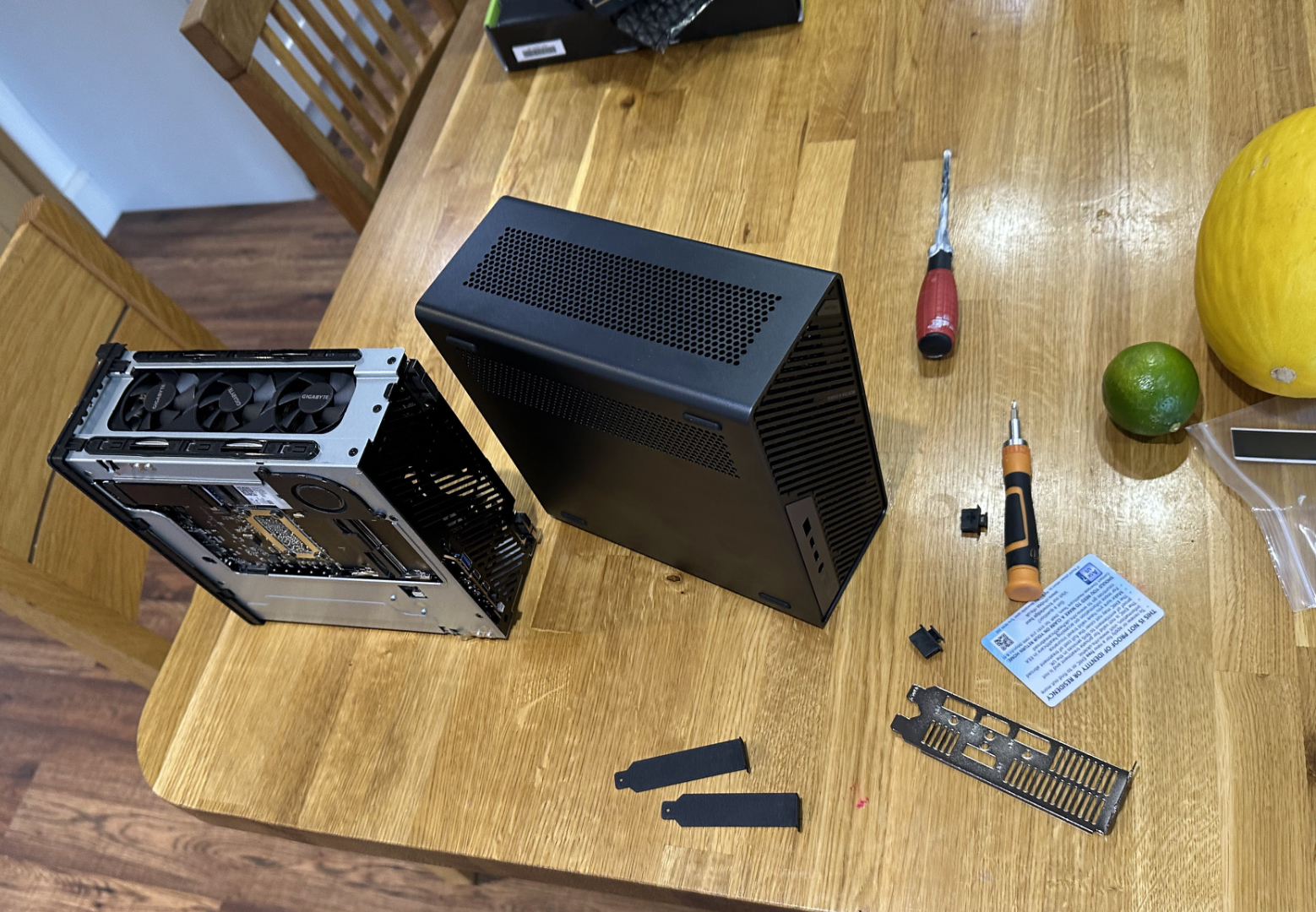 Minisforum MS-02 Ultra mini workstation hands-on testing