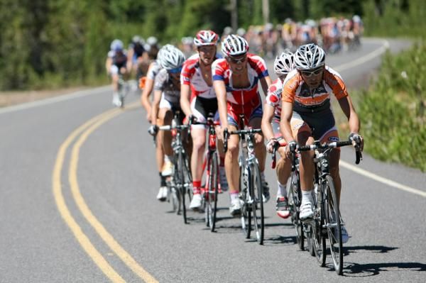 Cesar Grejales (Cole Sports) pushing the pace to catch the front riders