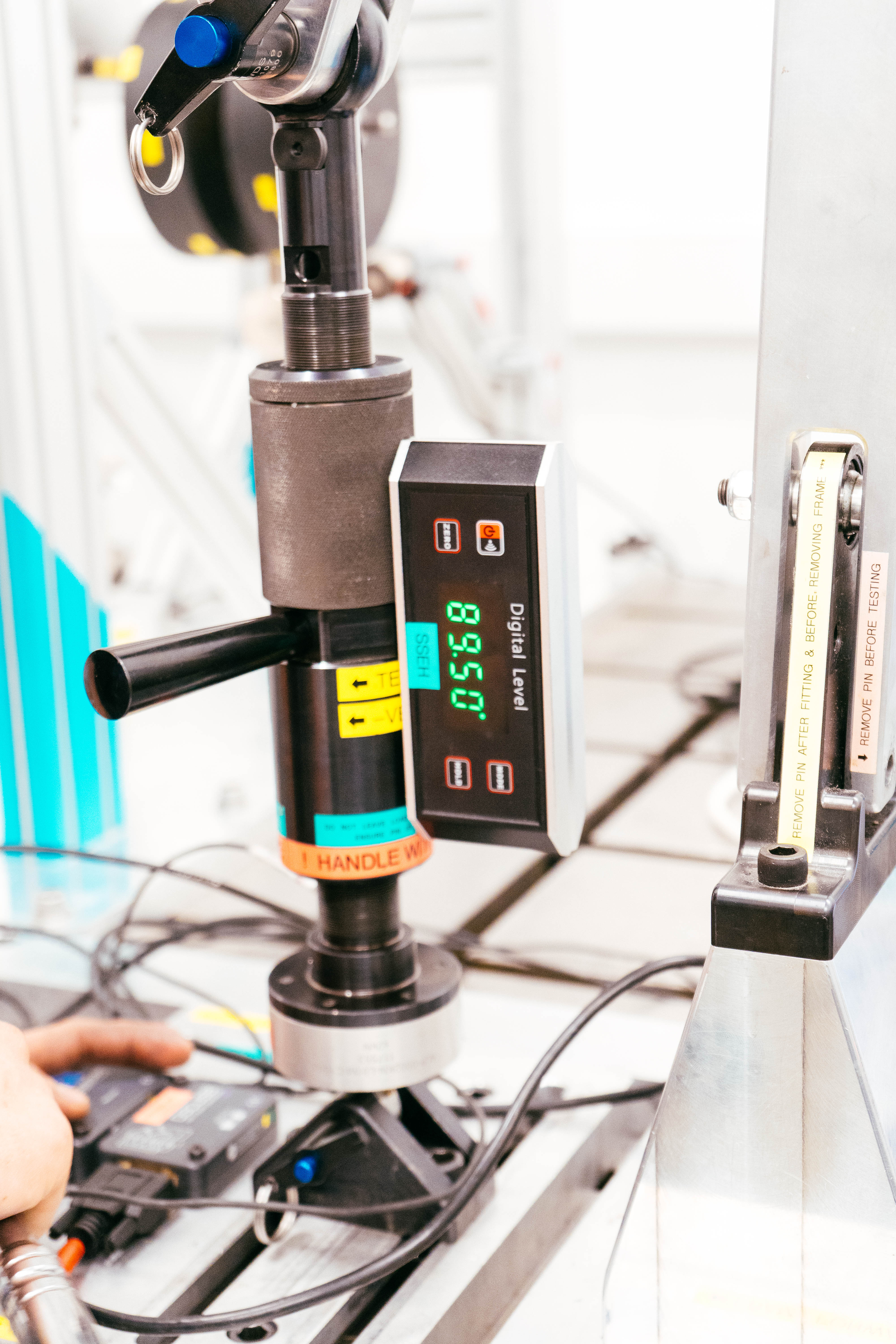 Behind the scenes in the Cyclingnews Labs stiffness tests