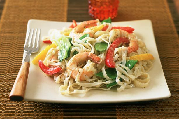 Thai Coconut Prawn Noodles Thai Recipes Goodtoknow