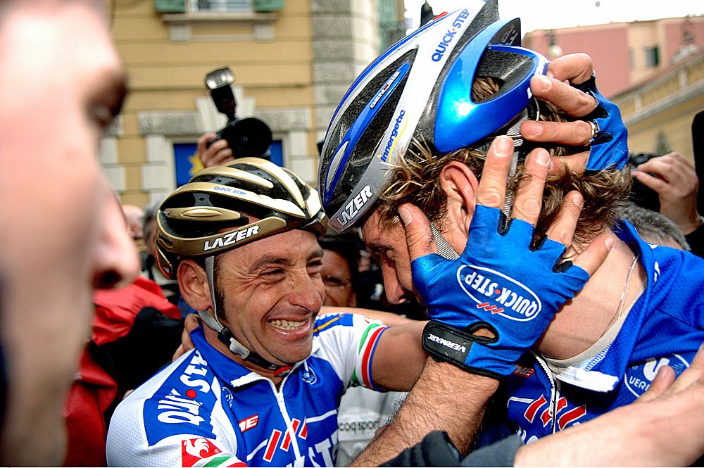 Paolo Bettini and Filippo Pozzato celebrate