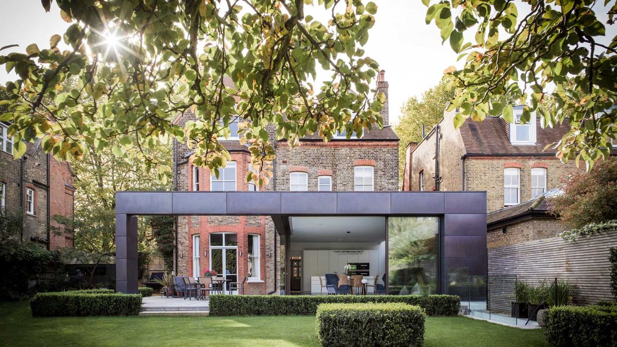 modern single storey kitchen extension to Victorian house