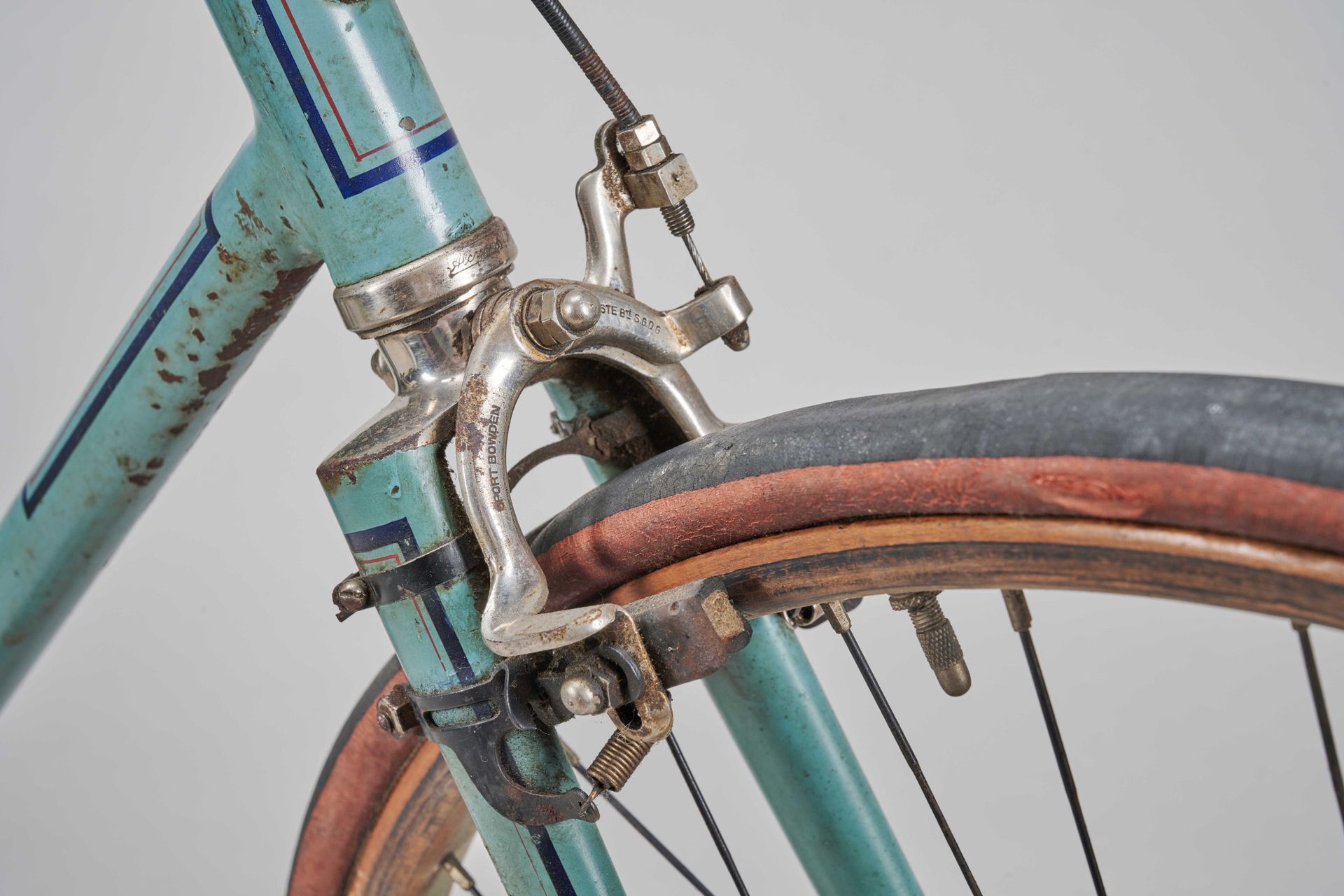 Alcyon Classic bike