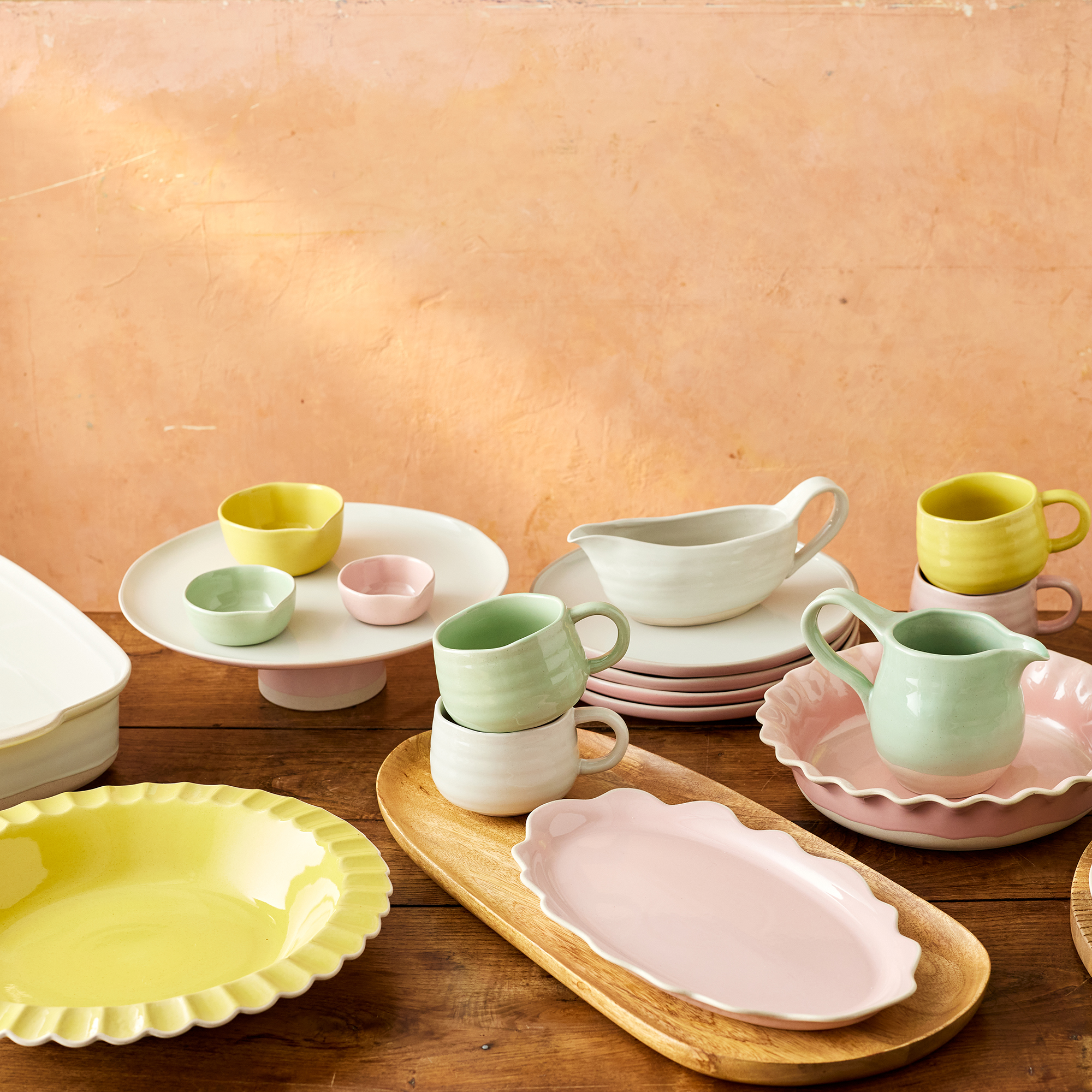 Jamie Oliver's Big love tableware collection