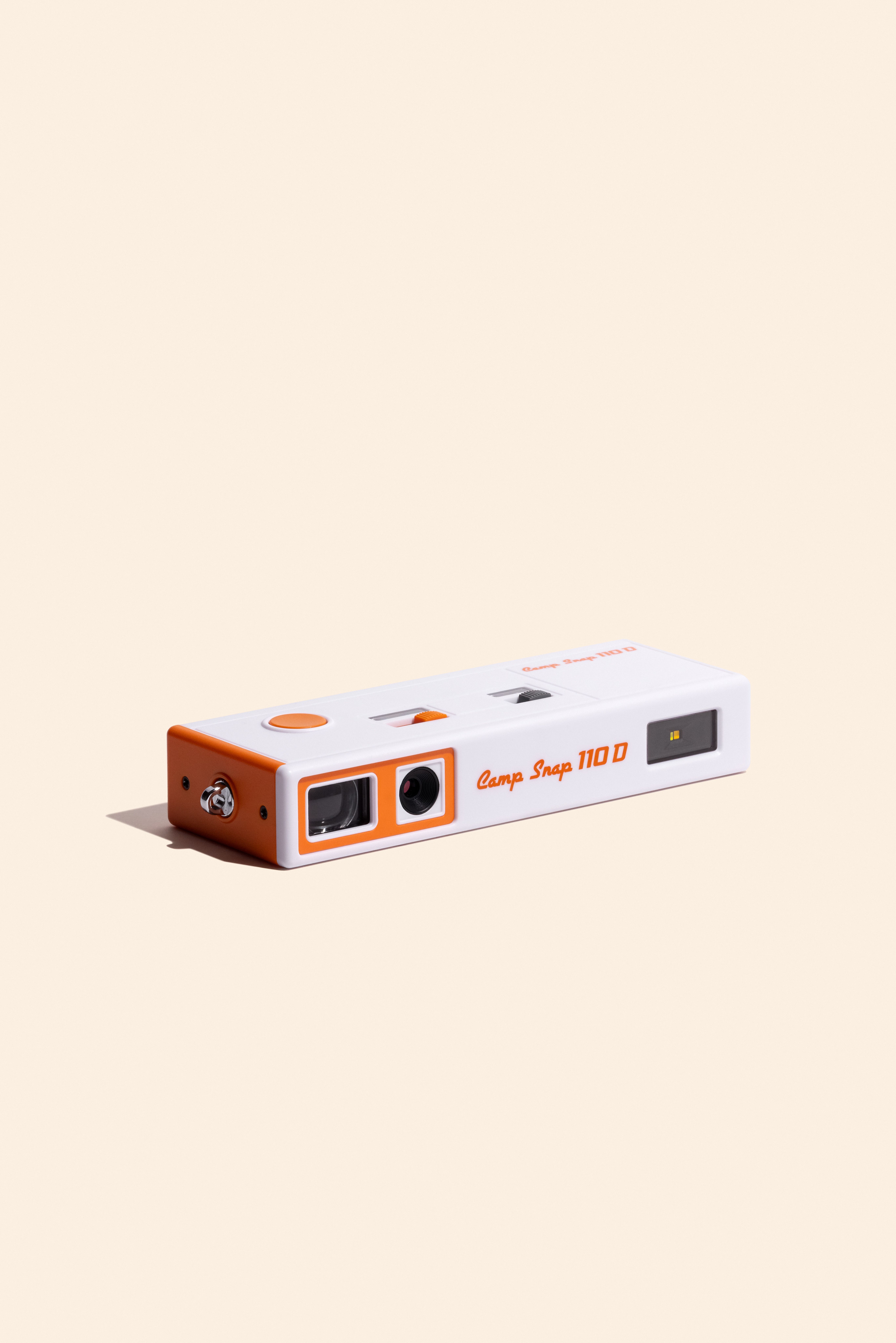 The Camp Snap 110D retro-inpsired digital compact camera