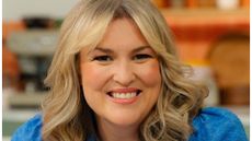 a headshot of sara davies