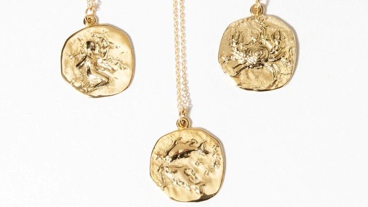 The 10 Best Zodiac Necklaces in 2022 