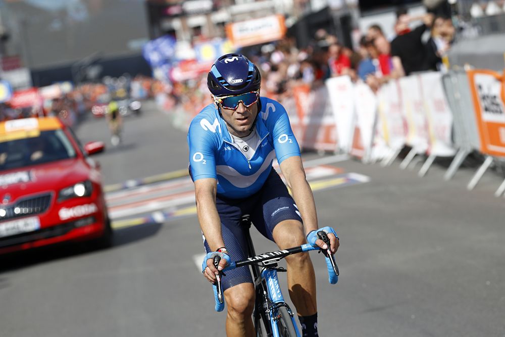 Alejandro Valverde (Movistar) cramps at the end of Liege-Bastogne-Liege