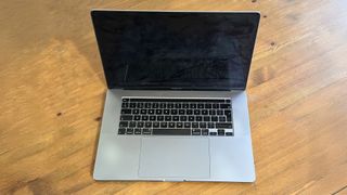 Steve Paris's dead MacBook Pro.