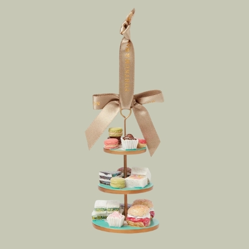 Fortnum and Mason, Cake Stand Decoration