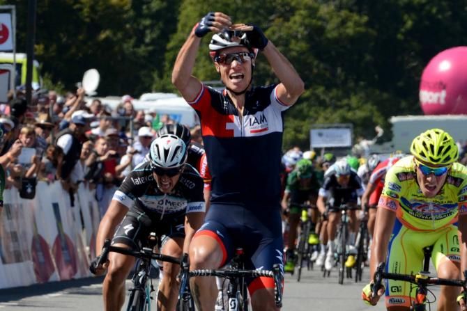 Sylvain Chavanel (IAM Cycling) celebrates the win