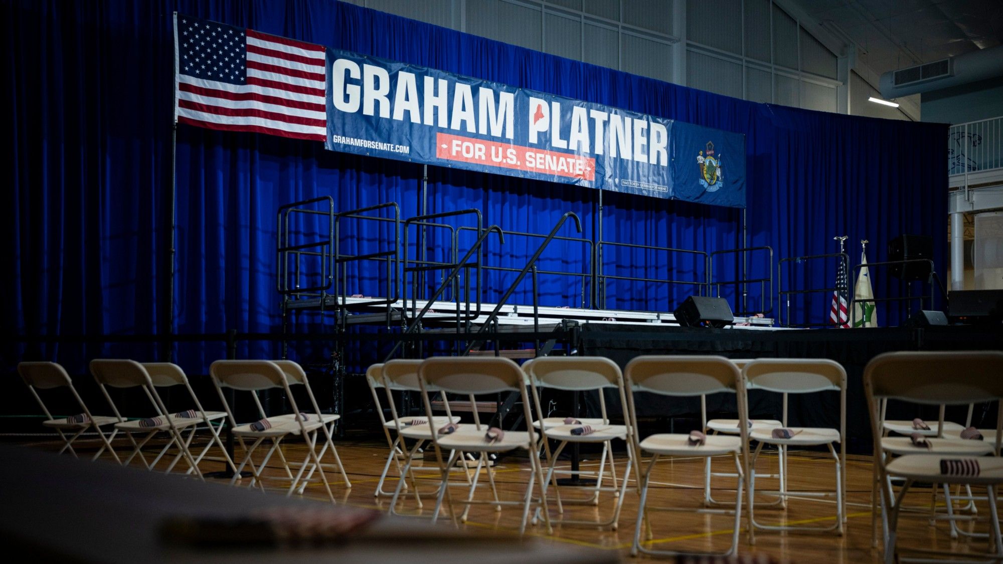 Democrats rush to replace Platner in frantic primary push