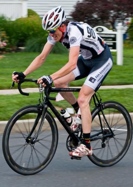 The creator of the day's best break, John Minturn (AXA Equitable) lost touch with it after a few laps.
