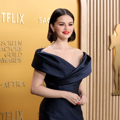 selena gomez on the 2025 sag awards red carpet 