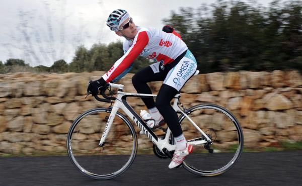 Philippe Gilbert on his new Canyon bike
