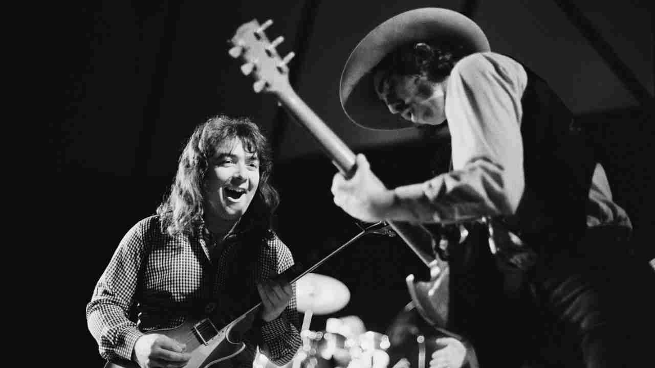Whitesnake&amp;rsquo;s Bernie Marsden and Micky Moody performing onstage in the late 1970s