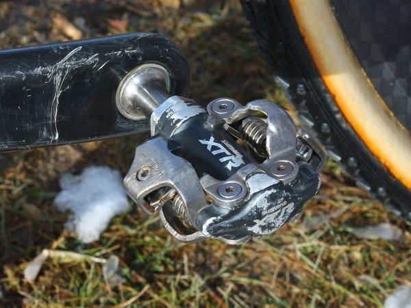 Shimano XTR pedals' consistency and durability make them a popular choice among top pros.