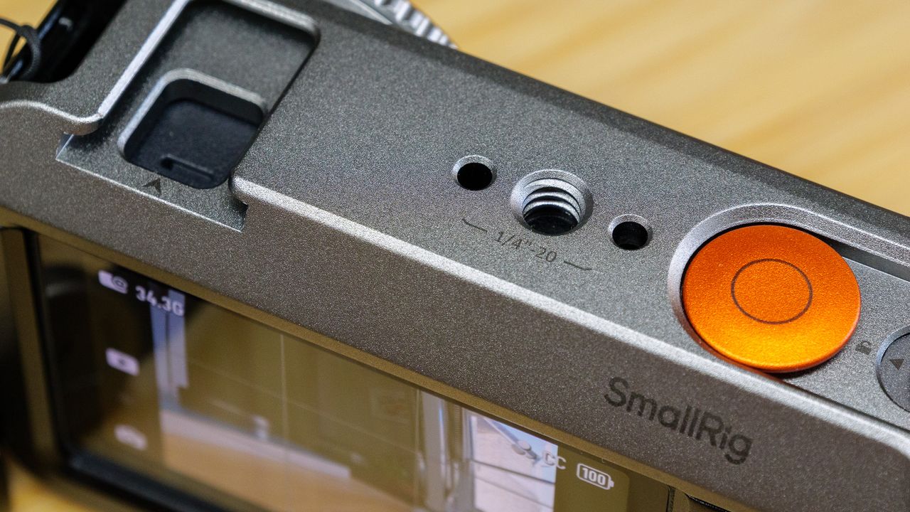 SmallRig DJI Osmo Action 6 photography cage