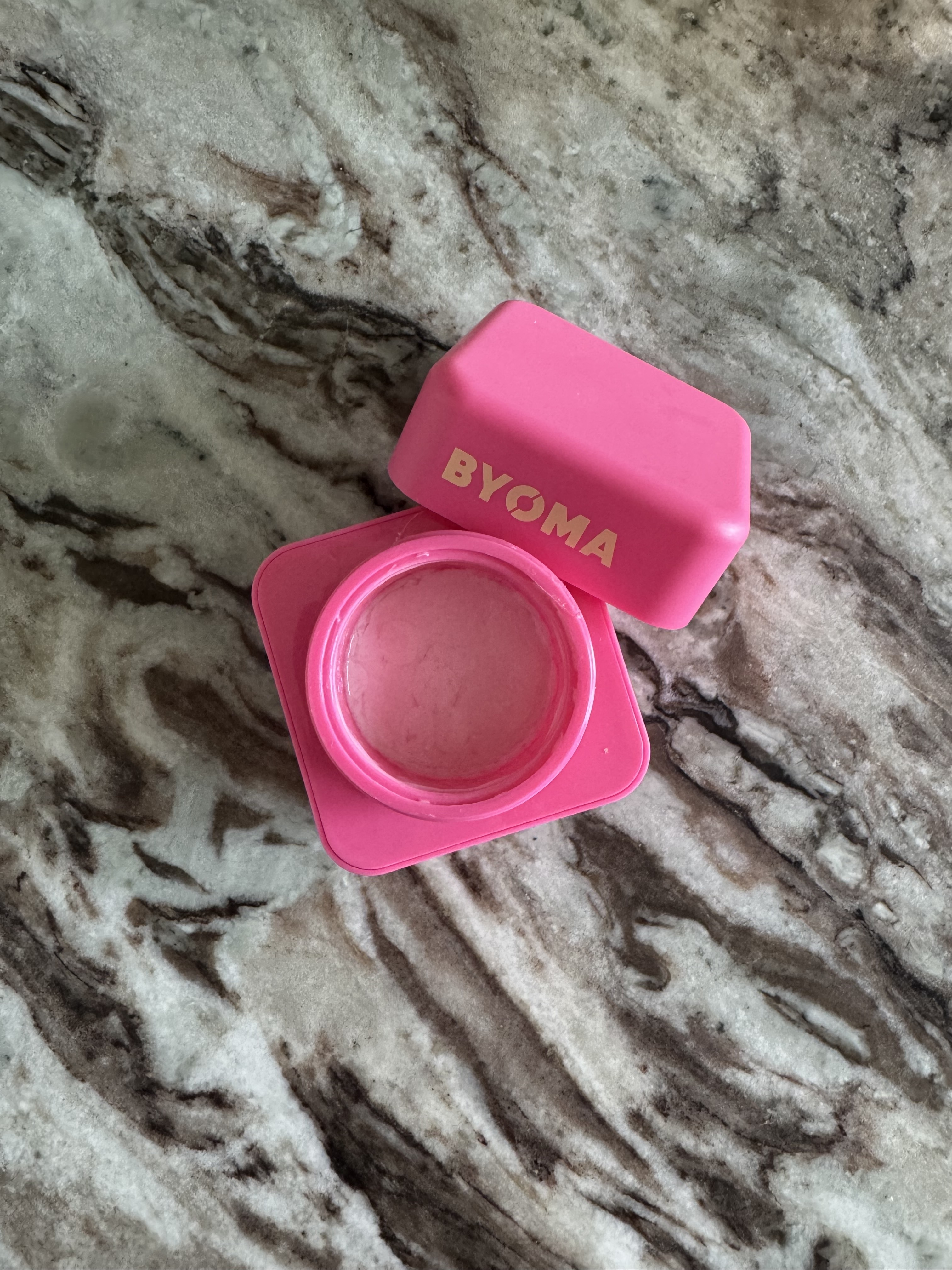 The Byoma Bio-Collagen Radiance Face Mask texture