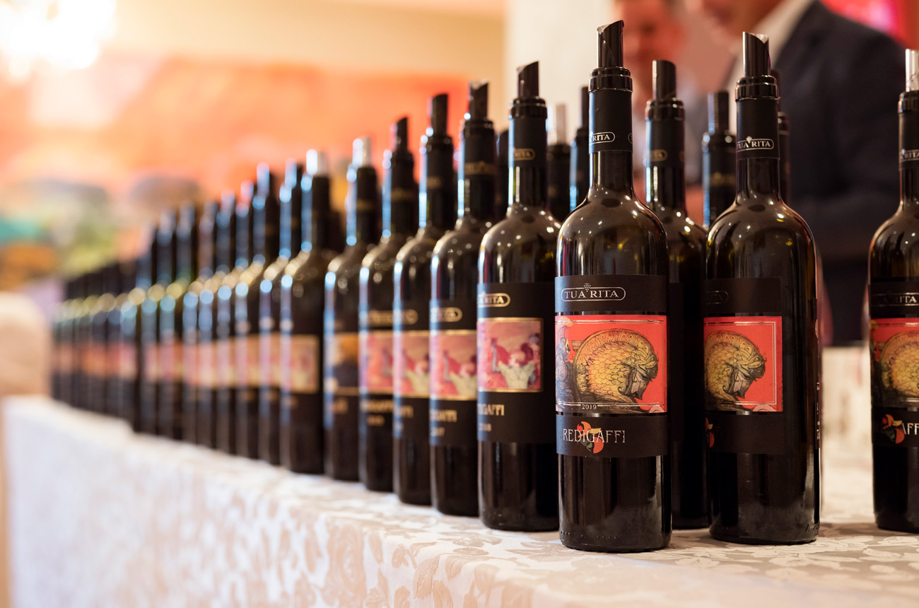 Tua-Rita-Redigaffi-vertical