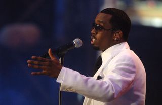 P Diddy's banned US TV ad gets Brit OK (VIDEO)
