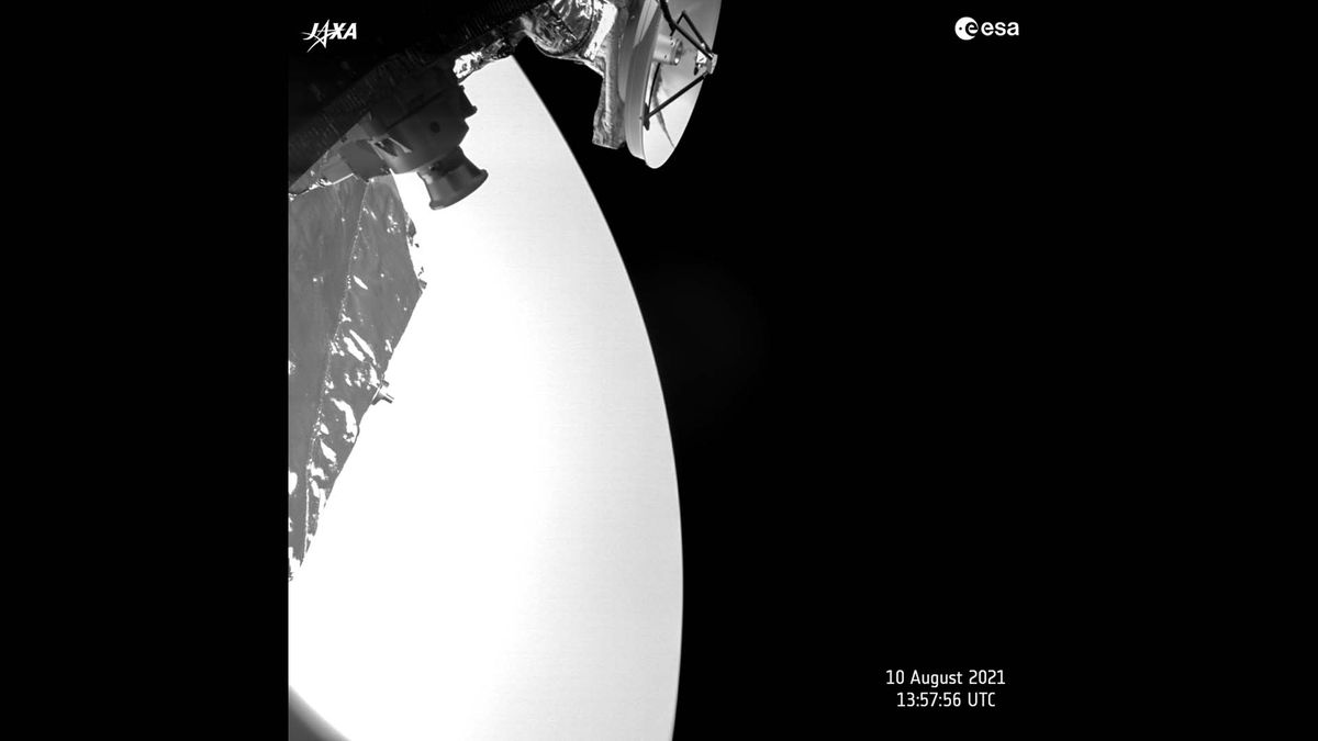 Un vaisseau spatial lié à Mercure prend un selfie avec Vénus en survol rapproché (photo)