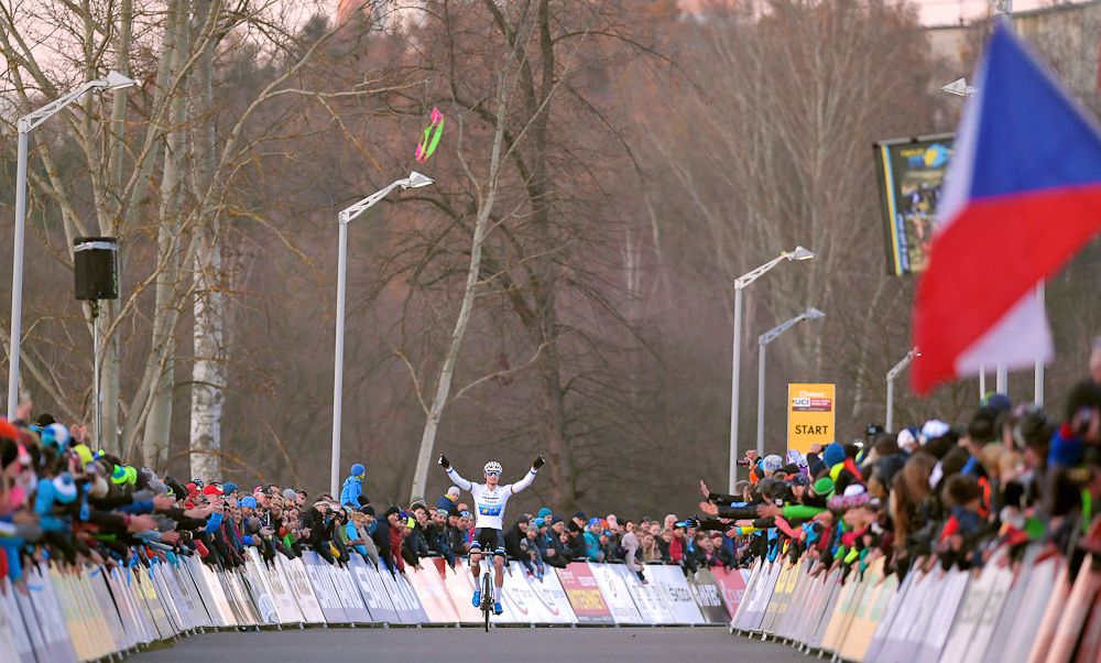 Mathieu Van Der Poel wins round 4 of the UCI Cyclo-cross World Cup in Tabor