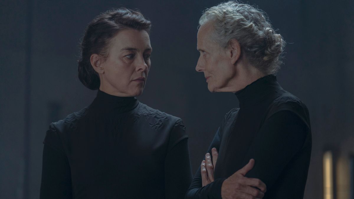 Olivia Williams stands in conversation with Barbara Marten in Dune: Prophecy S1 E4 - &quot;Twice Born.&quot;