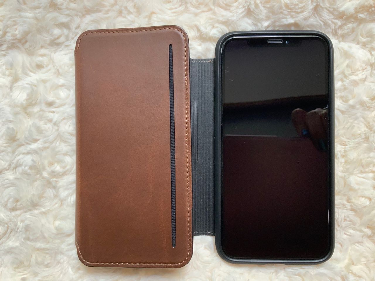 Nomad Rugged Tri-Folio iPhone wallet case
