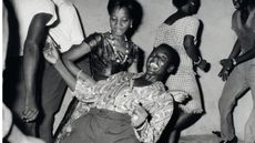 New York art exhibitions Malick Sidibé. Regardez-moi! (Look at Me!). 1962. Gelatin silver print, printed 2003. The Museum of Modern Art, New York. Gift of Jean Pigozzi. (Image credit: © 2025 Malick Sidibé. Courtesy of the artist and Jack Shainman Gallery, New York.)