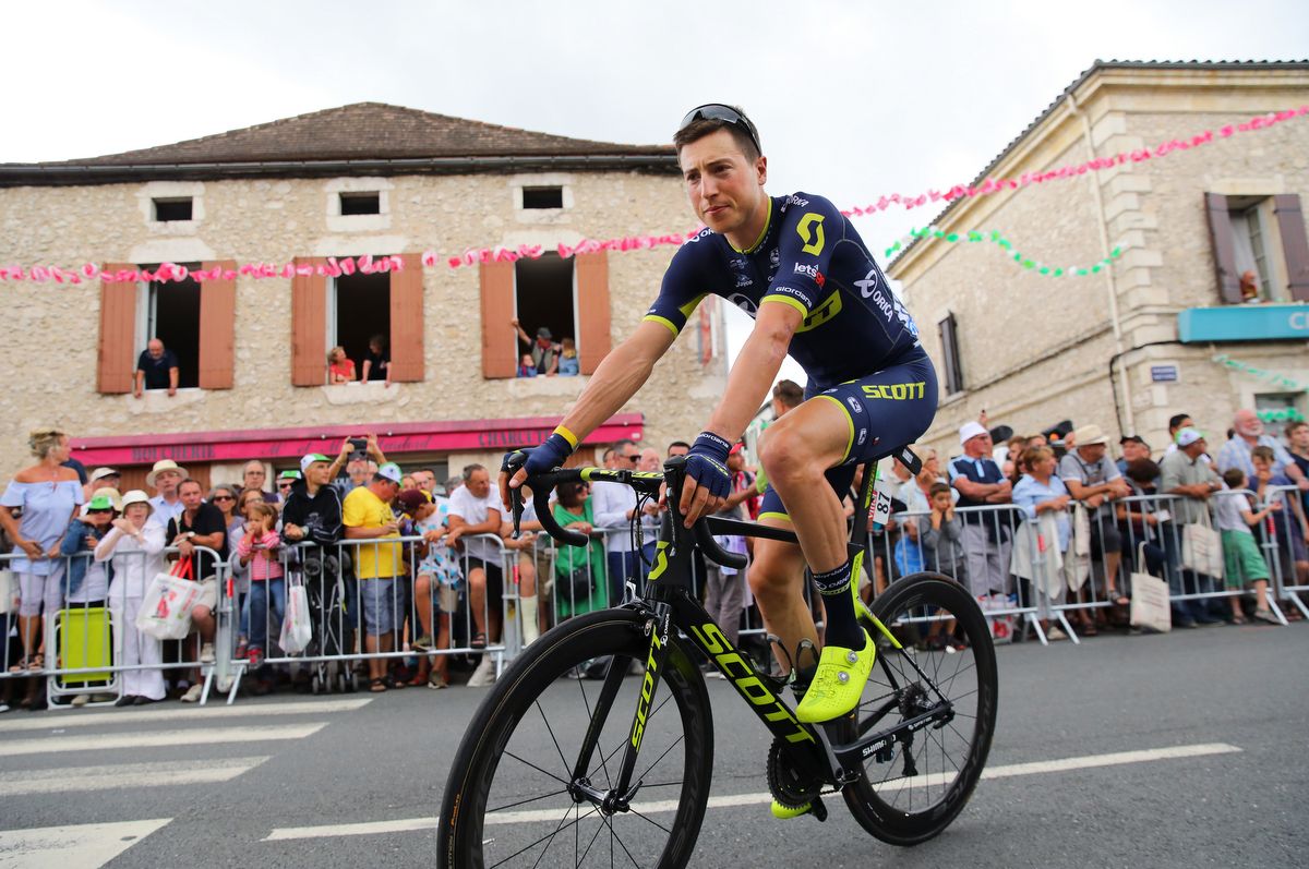 Jens Keukeleire (Orica-Scott) looking relaxed pre-stage