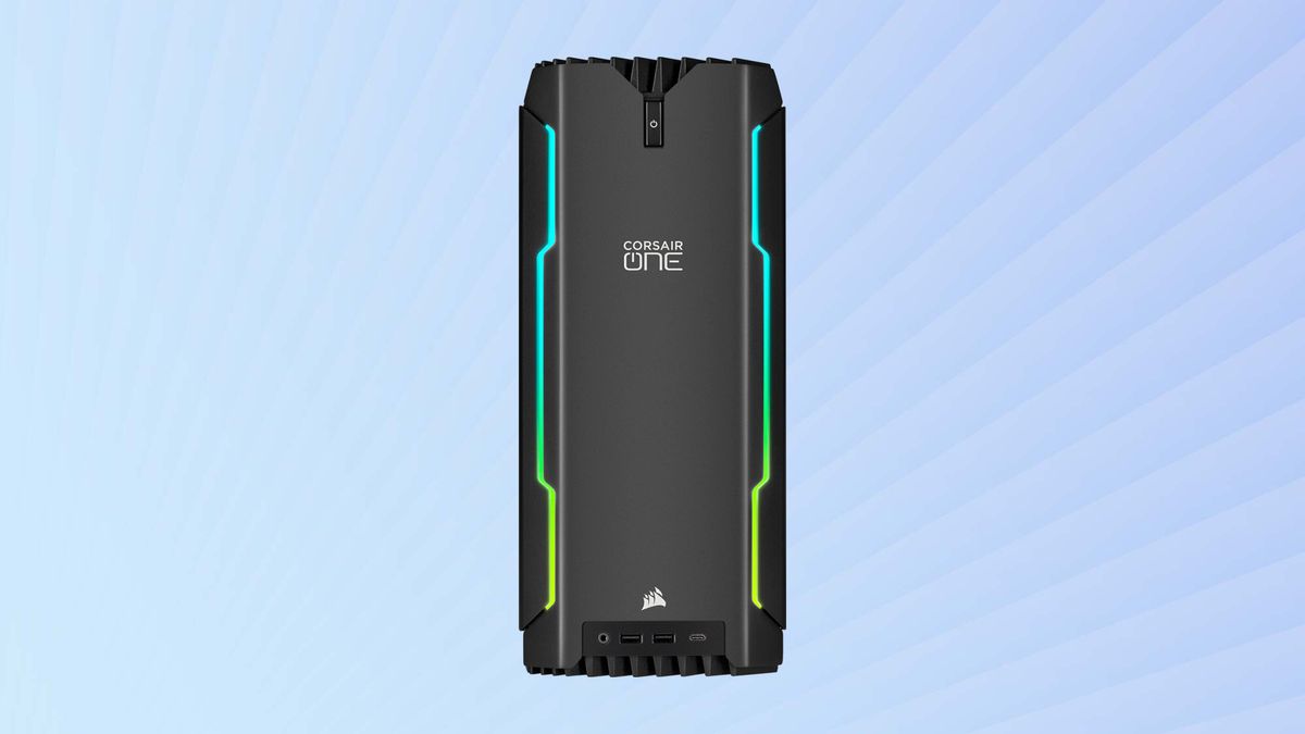 Corsair one i300 ports