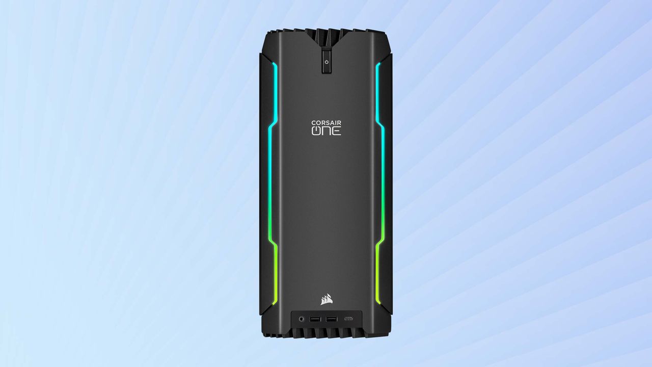 Corsair one i300 ports