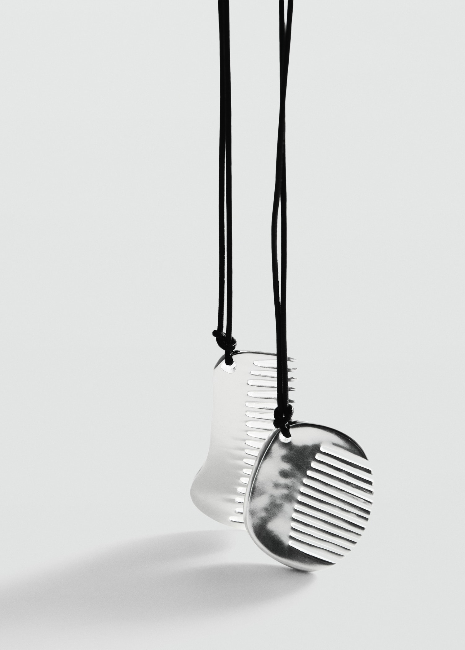 Combined Comb Necklace - Women | Mango United Kingdom