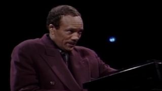 Quincy Jones playing piano on SNL