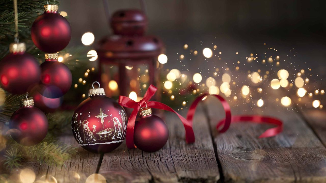 red christmas ornaments with ribbon